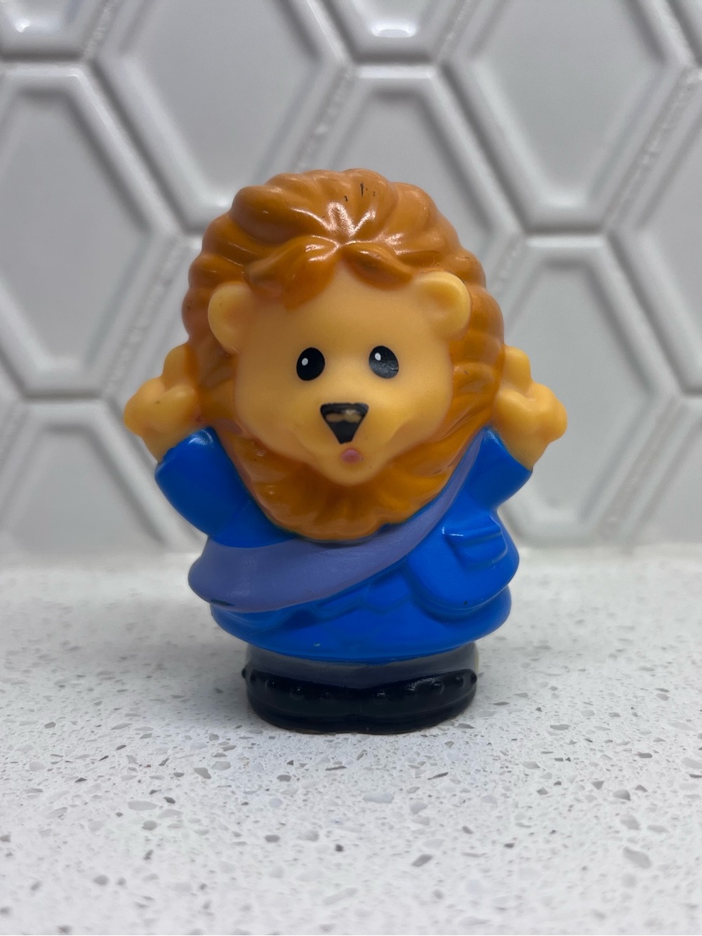 Fisher Price Little People Royal Lion Animalville King Linus Vintage Toy